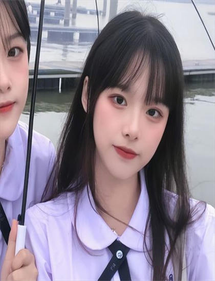 《片神约约约》导演手法解析：艺术风格与技术特点分析